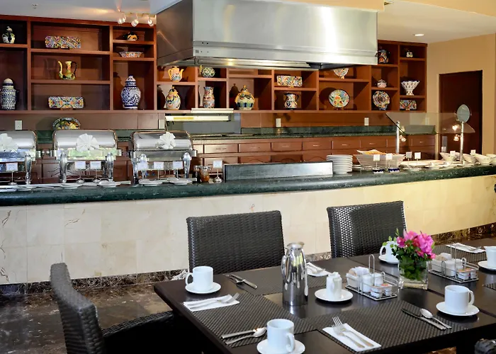 Courtyard By Marriott Cancun Airport